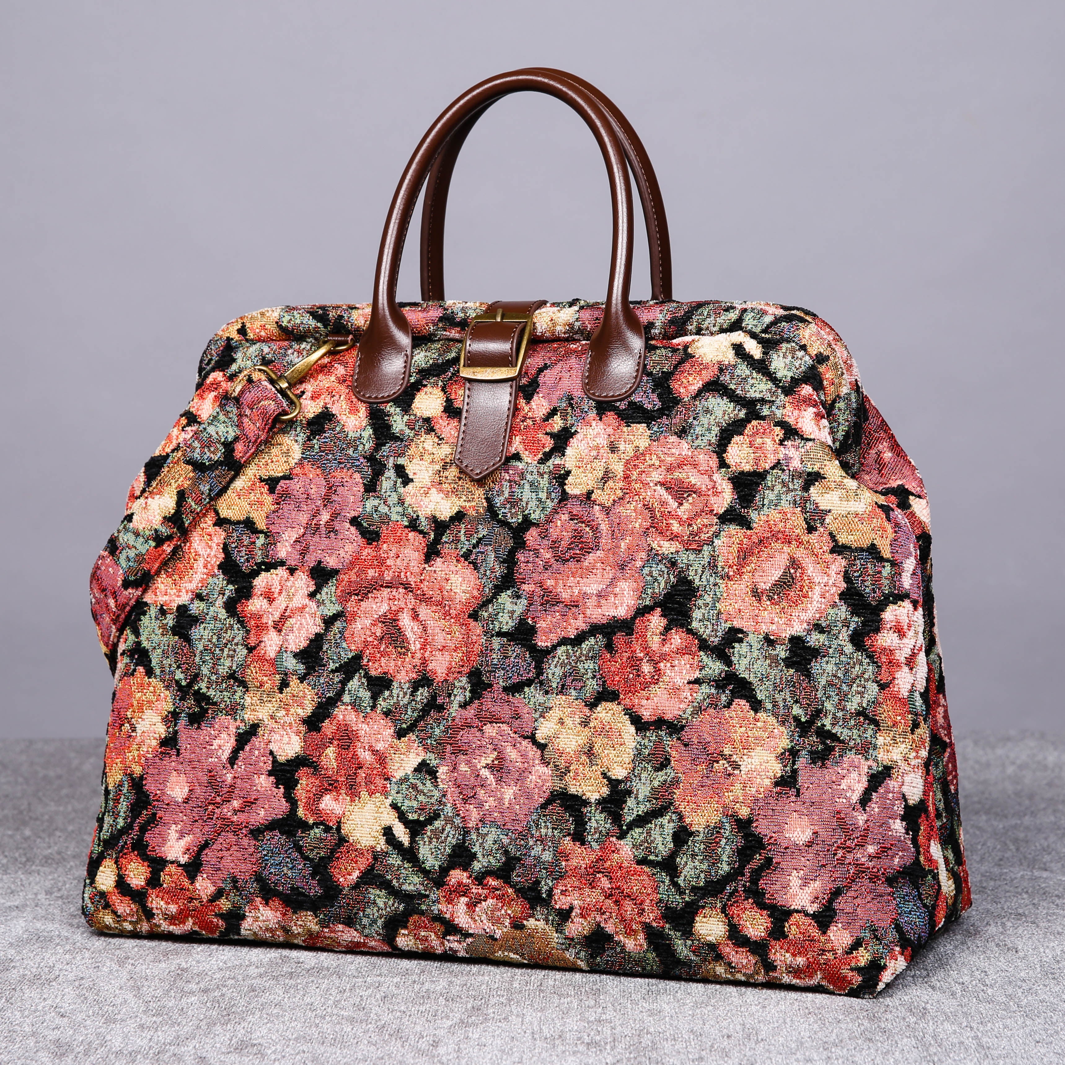 Mary poppins online carpet bag